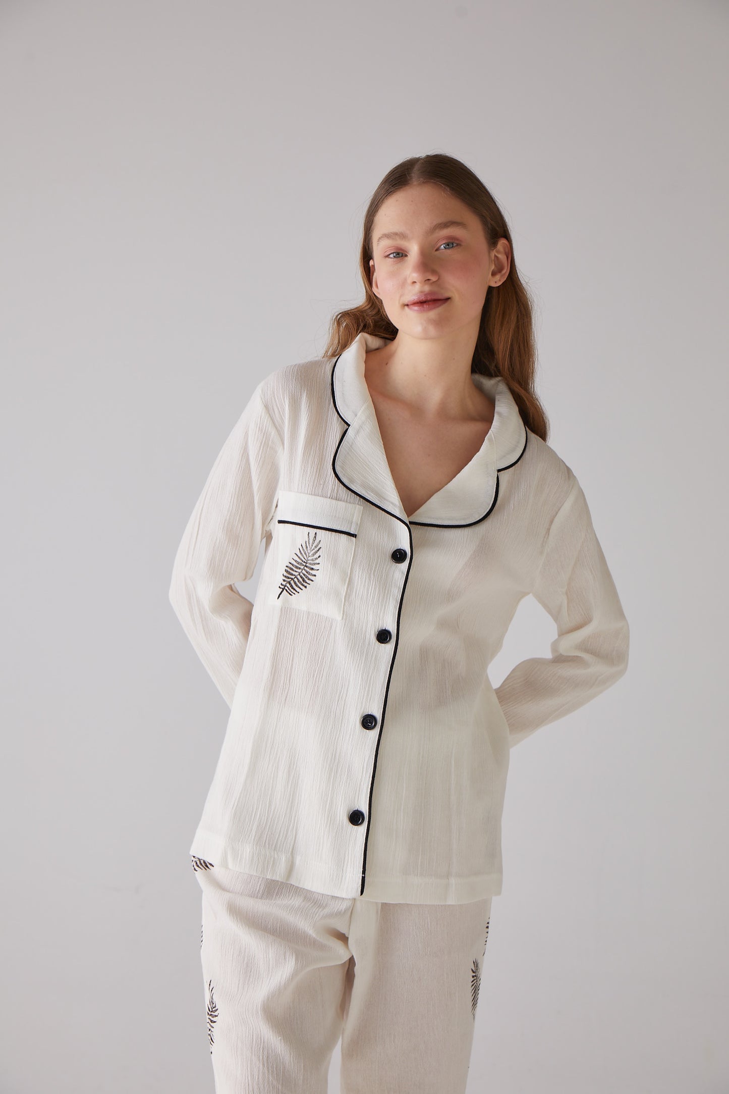 Leaf Pattern White Long Pajama Set