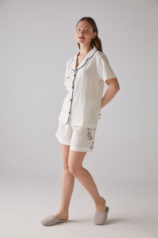 Clef Pattern White Short Pajama Set