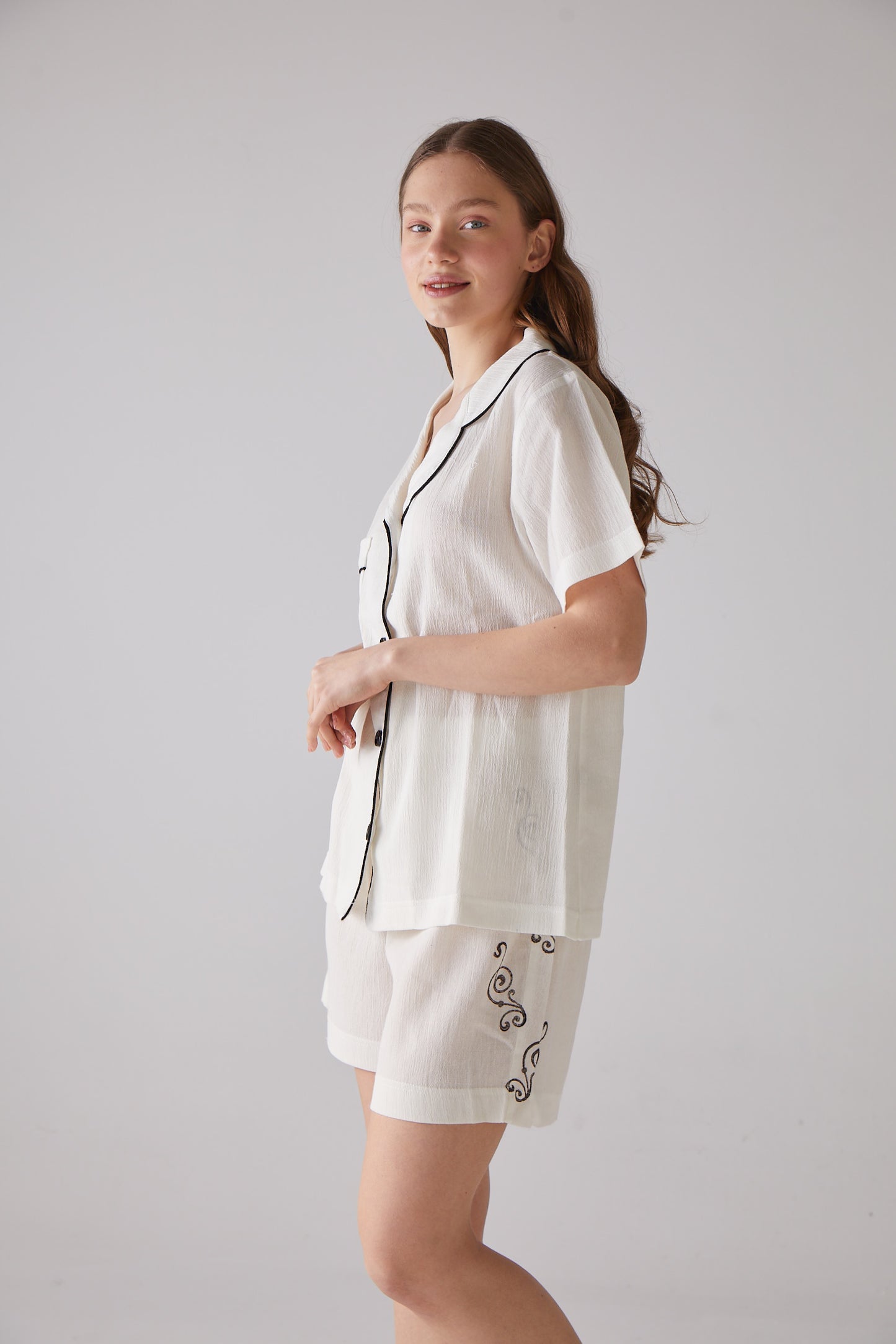 Clef Pattern White Short Pajama Set